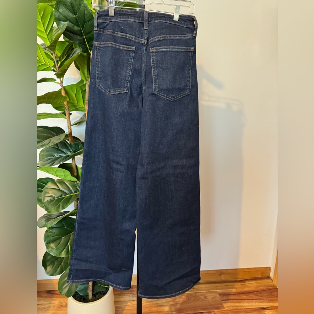 Universal Thread Wide Leg Jeans in Dark Blue Denim - Picture 2 of 3